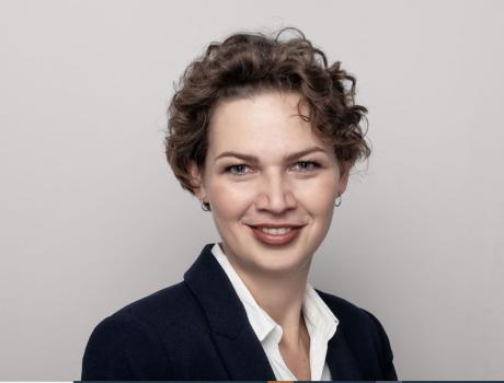 Dr. Anna-Lisa Giehl